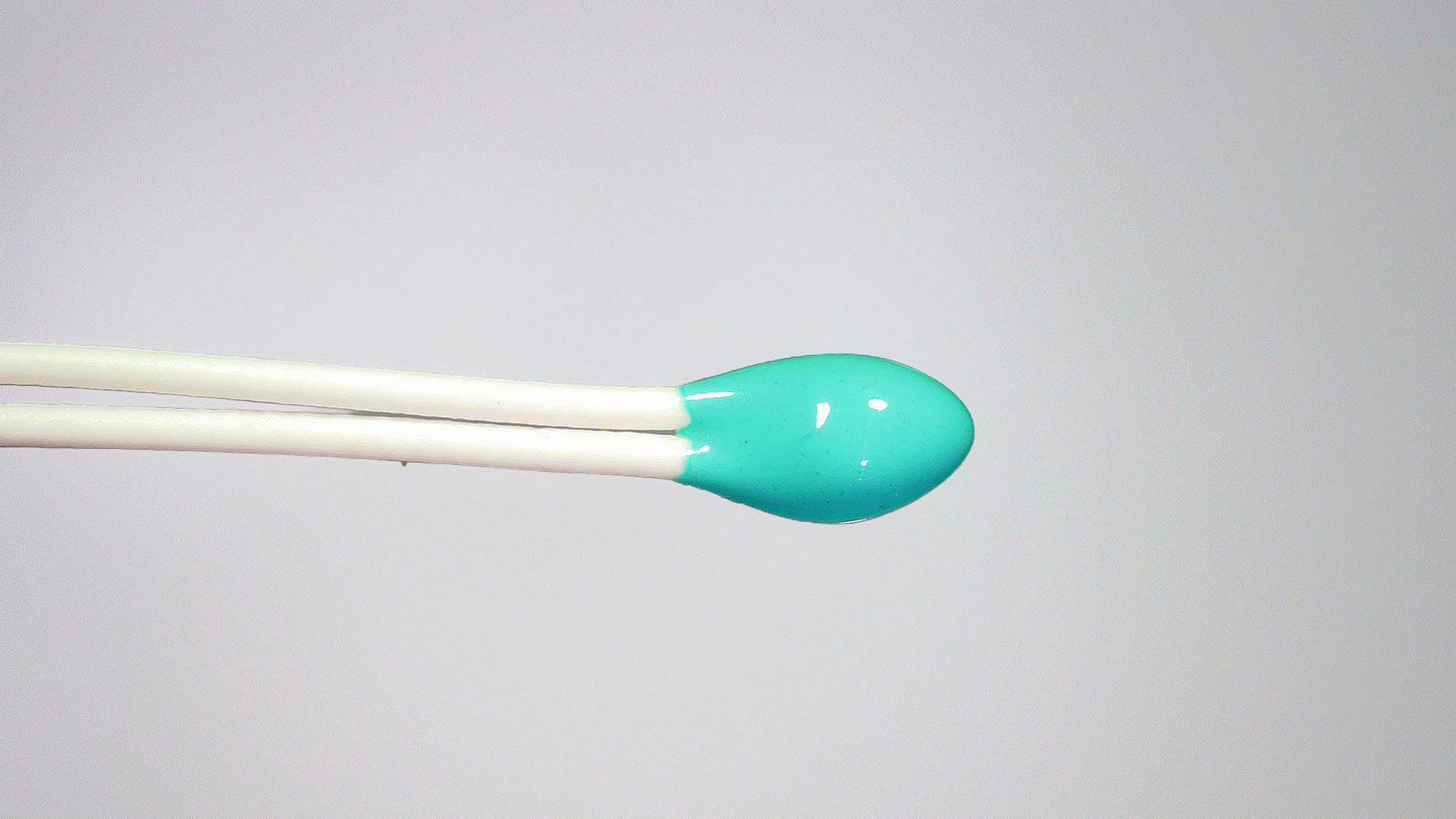 NTC thermistor with white insulated leads